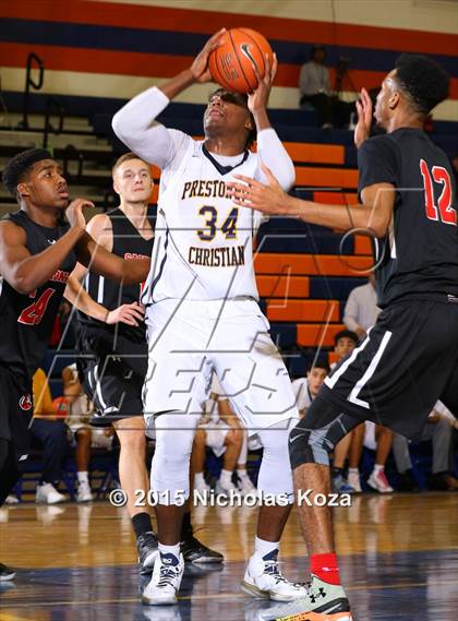 Thumbnail 2 in Sagemont vs. Prestonwood Christian (Tarkanian Classic) photogallery.