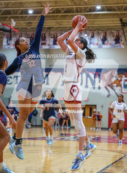 Thumbnail 1 in McKinney North @ McKinney Boyd photogallery.