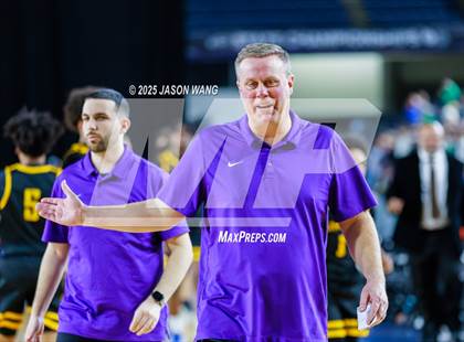 Thumbnail 2 in Lincoln vs. Edmonds-Woodway (WIAA  3A Quarter Final) photogallery.