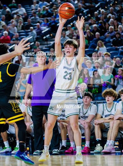 Thumbnail 2 in Lincoln vs. Edmonds-Woodway (WIAA  3A Quarter Final) photogallery.