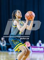 Photo from the gallery "Lincoln vs. Edmonds-Woodway (WIAA  3A Quarter Final)"