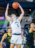 Photo from the gallery "Lincoln vs. Edmonds-Woodway (WIAA  3A Quarter Final)"