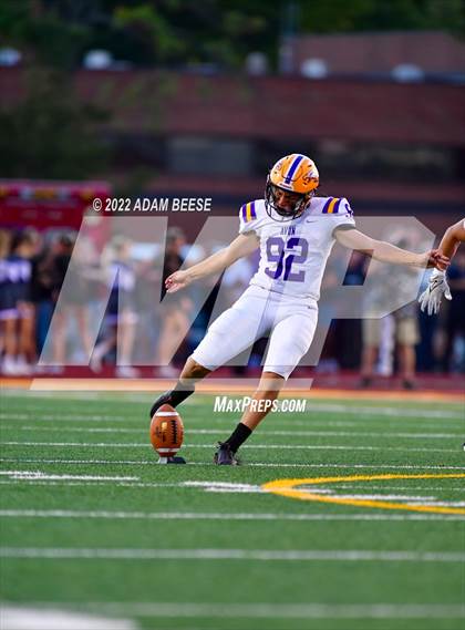 Thumbnail 3 in Avon @ Avon Lake photogallery.