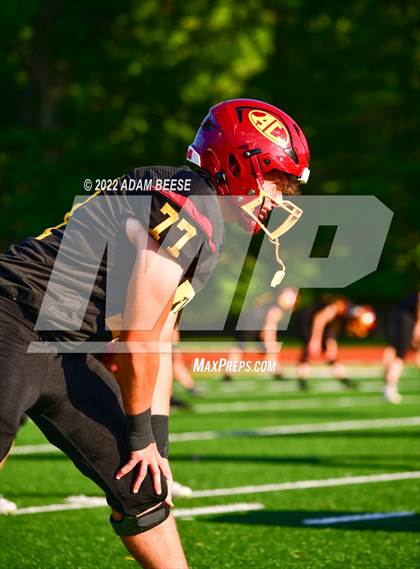 Thumbnail 1 in Avon @ Avon Lake photogallery.
