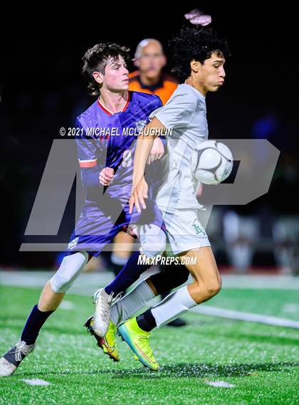 Thumbnail 3 in Locust Valley vs. Cold Spring Harbor (Nassau Sect VIII Class B Final) photogallery.