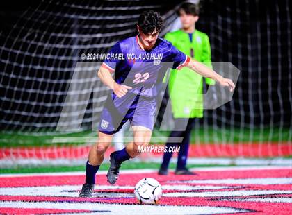 Thumbnail 3 in Locust Valley vs. Cold Spring Harbor (Nassau Sect VIII Class B Final) photogallery.