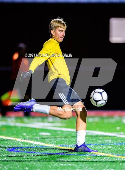 Thumbnail 3 in Locust Valley vs. Cold Spring Harbor (Nassau Sect VIII Class B Final) photogallery.