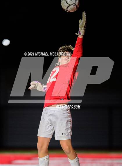 Thumbnail 3 in Locust Valley vs. Cold Spring Harbor (Nassau Sect VIII Class B Final) photogallery.