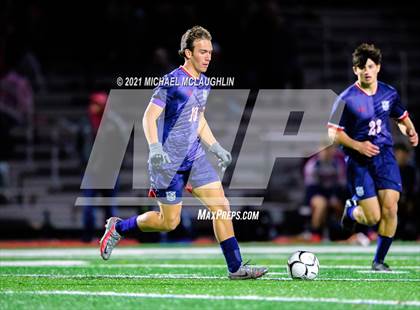 Thumbnail 2 in Locust Valley vs. Cold Spring Harbor (Nassau Sect VIII Class B Final) photogallery.