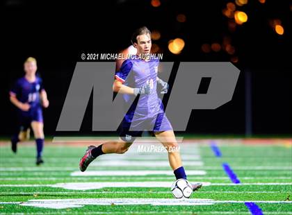 Thumbnail 3 in Locust Valley vs. Cold Spring Harbor (Nassau Sect VIII Class B Final) photogallery.