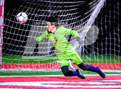 Thumbnail 2 in Locust Valley vs. Cold Spring Harbor (Nassau Sect VIII Class B Final) photogallery.