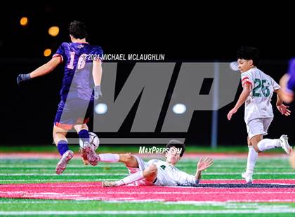 Thumbnail 2 in Locust Valley vs. Cold Spring Harbor (Nassau Sect VIII Class B Final) photogallery.