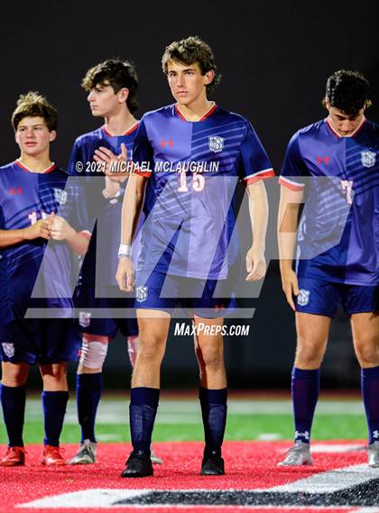 Thumbnail 2 in Locust Valley vs. Cold Spring Harbor (Nassau Sect VIII Class B Final) photogallery.