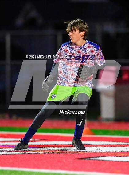 Thumbnail 1 in Locust Valley vs. Cold Spring Harbor (Nassau Sect VIII Class B Final) photogallery.