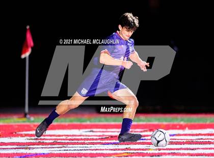 Thumbnail 1 in Locust Valley vs. Cold Spring Harbor (Nassau Sect VIII Class B Final) photogallery.