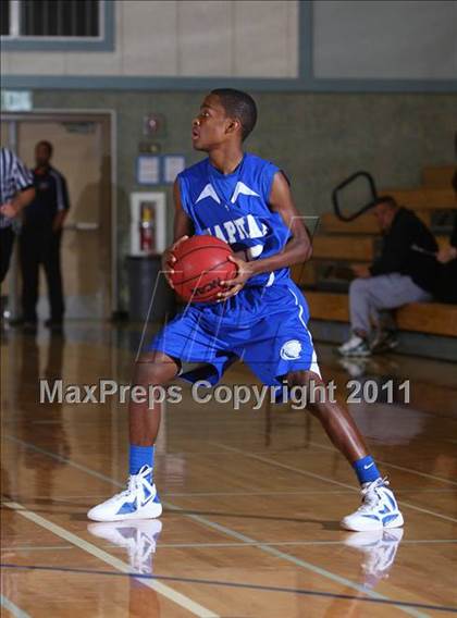 Thumbnail 2 in Capital Christian vs. Pittsburg (Run with the Pack) photogallery.
