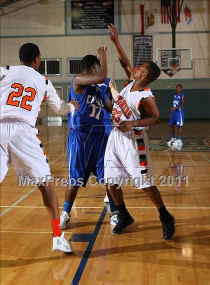 Thumbnail 1 in Capital Christian vs. Pittsburg (Run with the Pack) photogallery.
