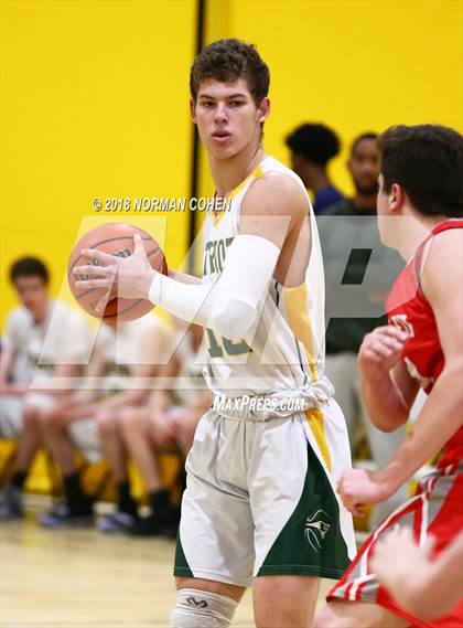 Thumbnail 2 in Mundelein @ Stevenson photogallery.