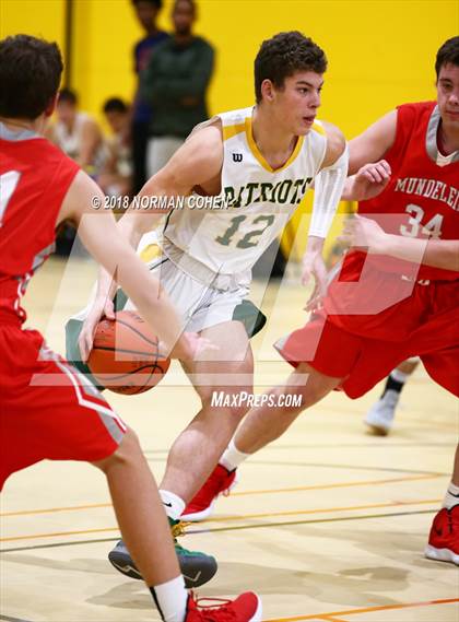 Thumbnail 2 in Mundelein @ Stevenson photogallery.