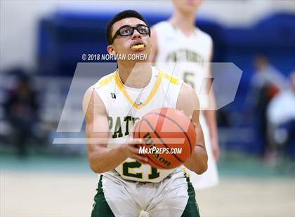 Thumbnail 2 in Mundelein @ Stevenson photogallery.
