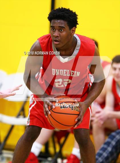 Thumbnail 1 in Mundelein @ Stevenson photogallery.