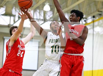 Thumbnail 2 in Mundelein @ Stevenson photogallery.