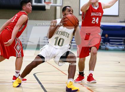 Thumbnail 2 in Mundelein @ Stevenson photogallery.