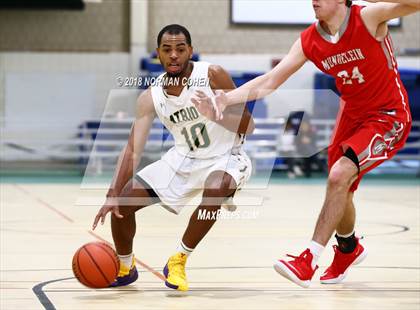 Thumbnail 1 in Mundelein @ Stevenson photogallery.