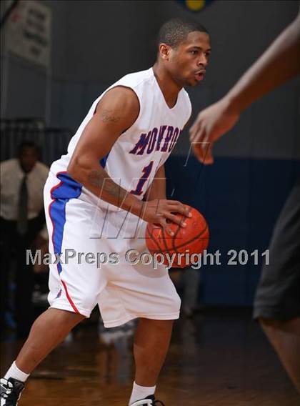 Thumbnail 3 in Monroe vs. Wilson Magnet photogallery.