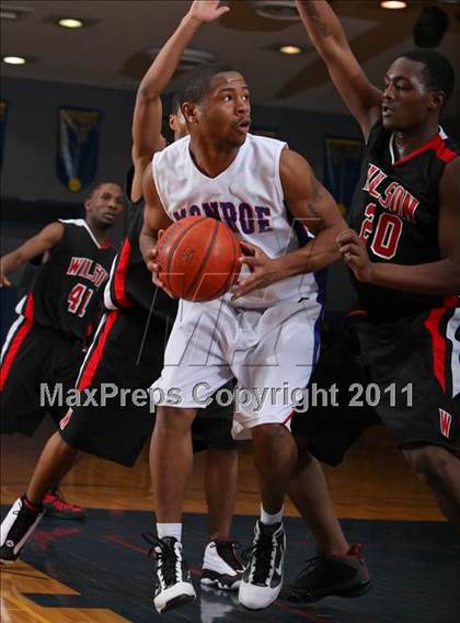 Thumbnail 3 in Monroe vs. Wilson Magnet photogallery.