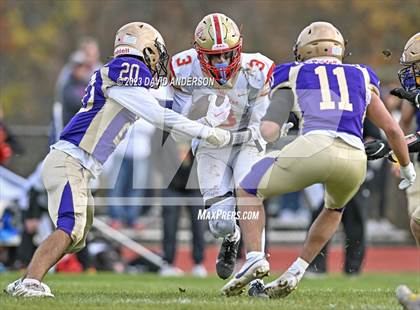 Thumbnail 1 in Sayville vs. Half Hollow Hills West (D3 Semifinal) photogallery.