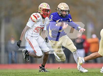 Thumbnail 1 in Sayville vs. Half Hollow Hills West (D3 Semifinal) photogallery.