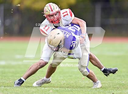 Thumbnail 2 in Sayville vs. Half Hollow Hills West (D3 Semifinal) photogallery.