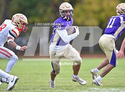 Thumbnail 2 in Sayville vs. Half Hollow Hills West (D3 Semifinal) photogallery.
