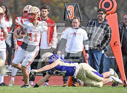 Thumbnail 3 in Sayville vs. Half Hollow Hills West (D3 Semifinal) photogallery.