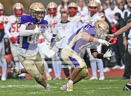 Thumbnail 2 in Sayville vs. Half Hollow Hills West (D3 Semifinal) photogallery.
