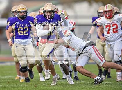 Thumbnail 2 in Sayville vs. Half Hollow Hills West (D3 Semifinal) photogallery.