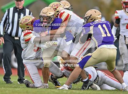 Thumbnail 1 in Sayville vs. Half Hollow Hills West (D3 Semifinal) photogallery.