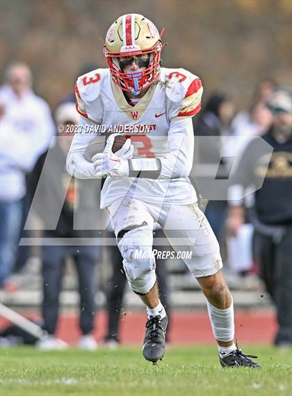 Thumbnail 3 in Sayville vs. Half Hollow Hills West (D3 Semifinal) photogallery.