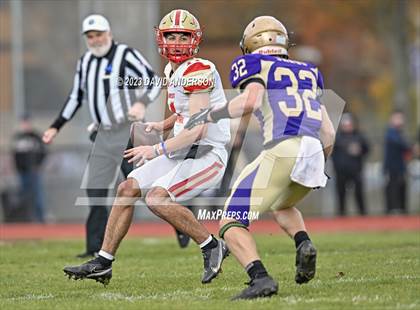 Thumbnail 3 in Sayville vs. Half Hollow Hills West (D3 Semifinal) photogallery.