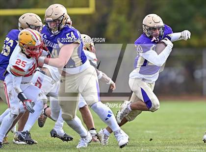 Thumbnail 3 in Sayville vs. Half Hollow Hills West (D3 Semifinal) photogallery.