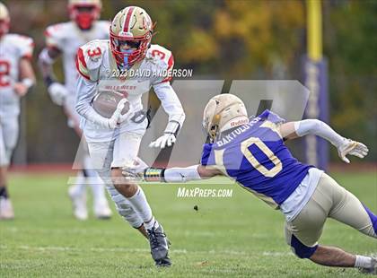Thumbnail 3 in Sayville vs. Half Hollow Hills West (D3 Semifinal) photogallery.