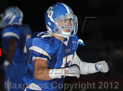 Thumbnail 2 in Chaparral @ Charter Oak photogallery.