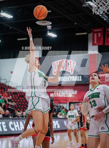 Thumbnail 2 in Mater Academy East Las Vegas vs. Virgin Valley (NIAA Class 3A State Championship) photogallery.