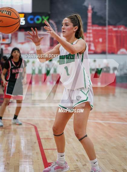 Thumbnail 3 in Mater Academy East Las Vegas vs. Virgin Valley (NIAA Class 3A State Championship) photogallery.