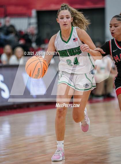Thumbnail 1 in Mater Academy East Las Vegas vs. Virgin Valley (NIAA Class 3A State Championship) photogallery.