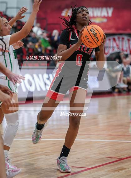 Thumbnail 2 in Mater Academy East Las Vegas vs. Virgin Valley (NIAA Class 3A State Championship) photogallery.