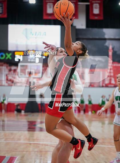 Thumbnail 2 in Mater Academy East Las Vegas vs. Virgin Valley (NIAA Class 3A State Championship) photogallery.