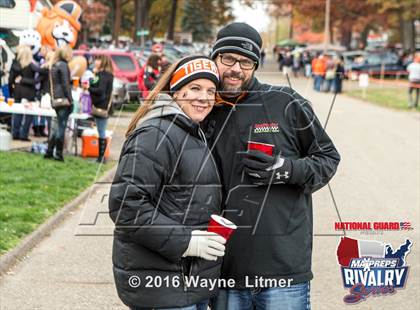 Thumbnail 3 in Washington @ McKinley (2015 MaxPreps Rivalry Series) photogallery.