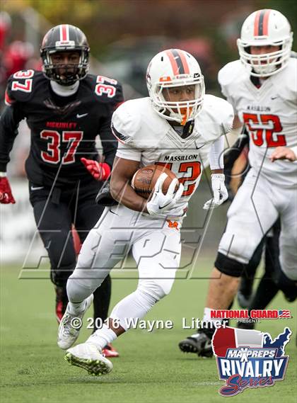 Thumbnail 3 in Washington @ McKinley (2015 MaxPreps Rivalry Series) photogallery.